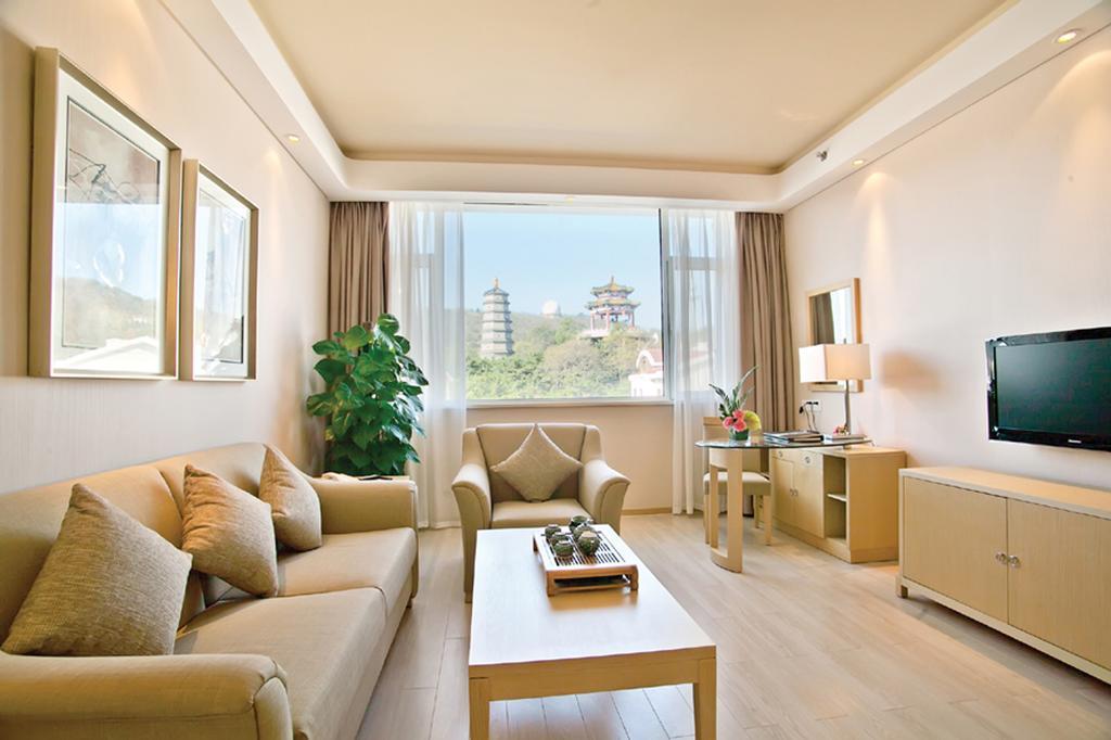 Zhanshan Garden Hotel Циндао Экстерьер фото